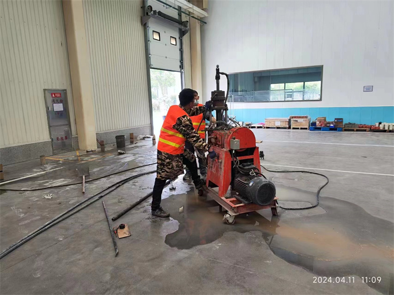 皇姑厂房地面下沉塌陷注浆加固施工